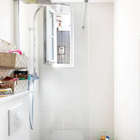 Guestready - Parisian Panache Near Notre Dame Appartement Paris